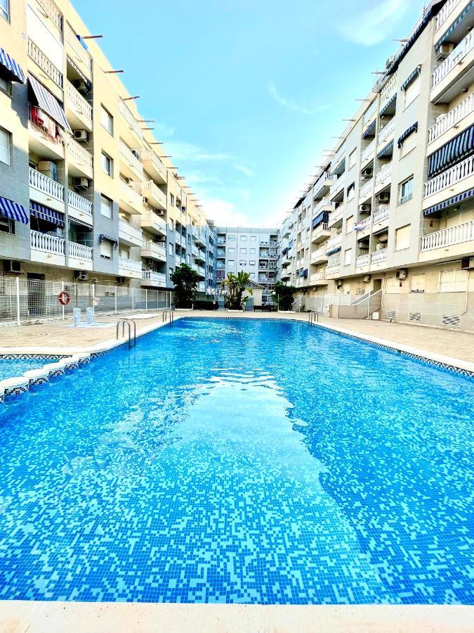 Torrevieja Comfortable Apartment エクステリア 写真