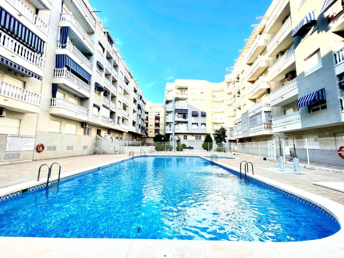 Torrevieja Comfortable Apartment エクステリア 写真